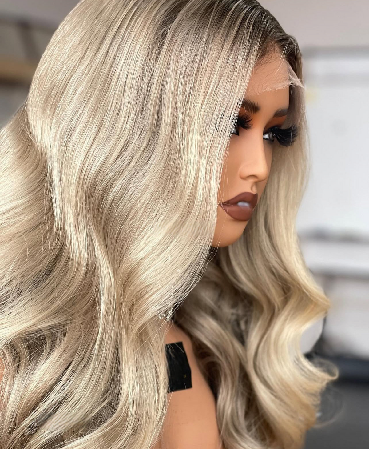 Frostline Crown – Ash Root Melted 613 Blend Balayage Wig 13x4